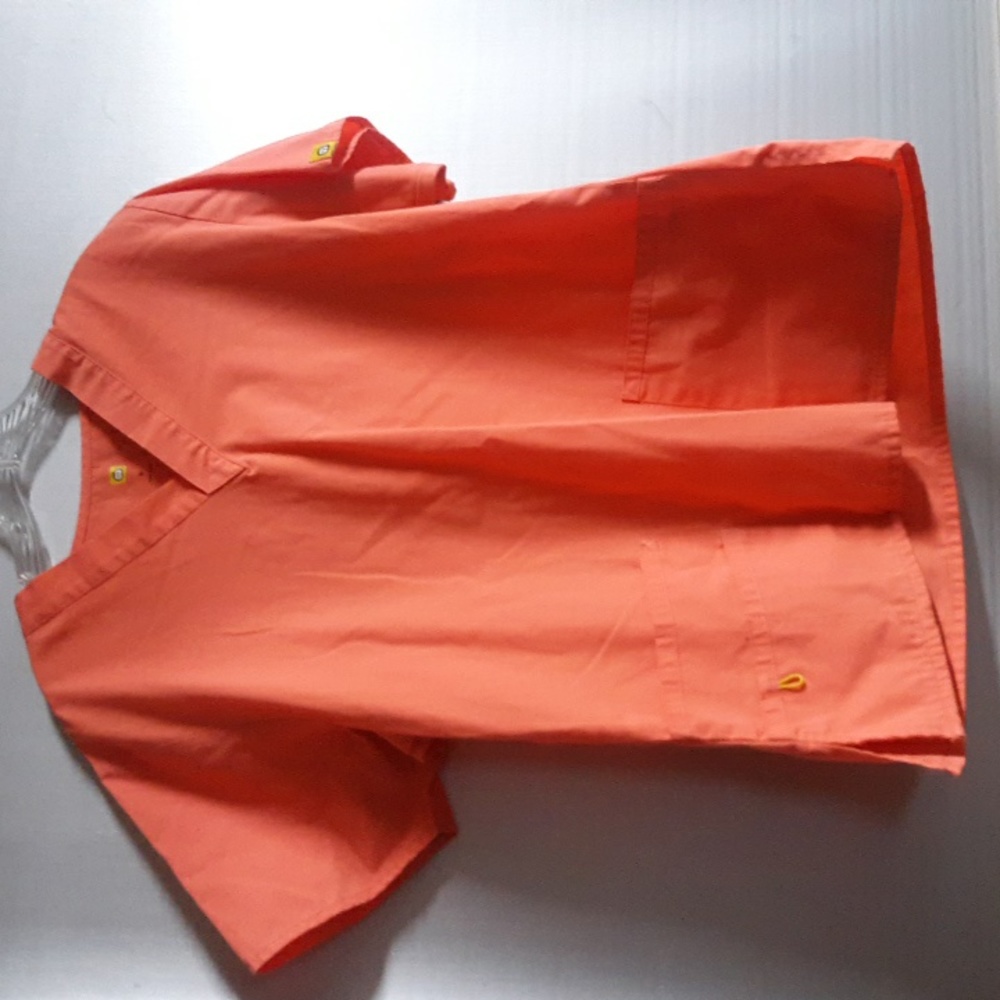 Spread good Cheer Size M Scrub Top (SKU 398)